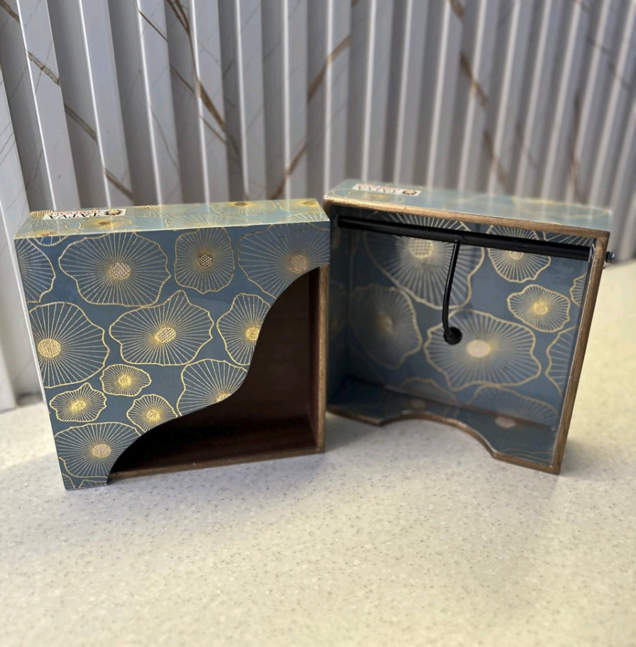 Sleek Square Tray Set - Image 2